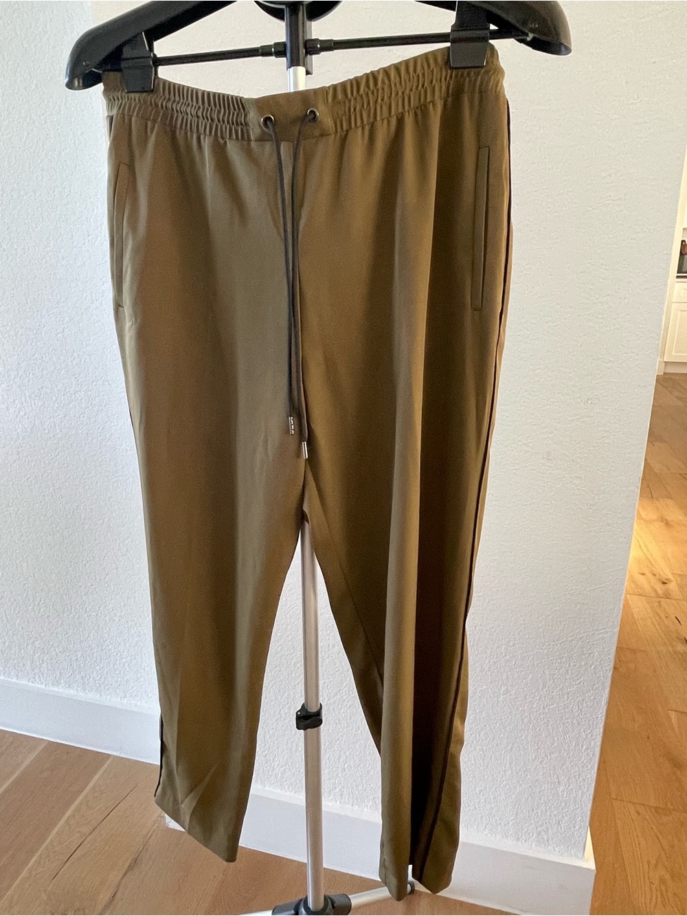silence + noise Olive Green Drawstring Joggers